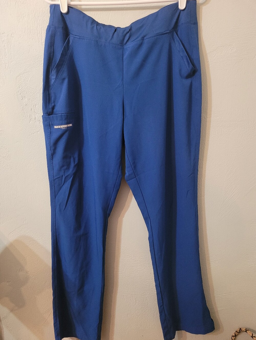 Sketchers Cargo Scrub Pants Size Medium!